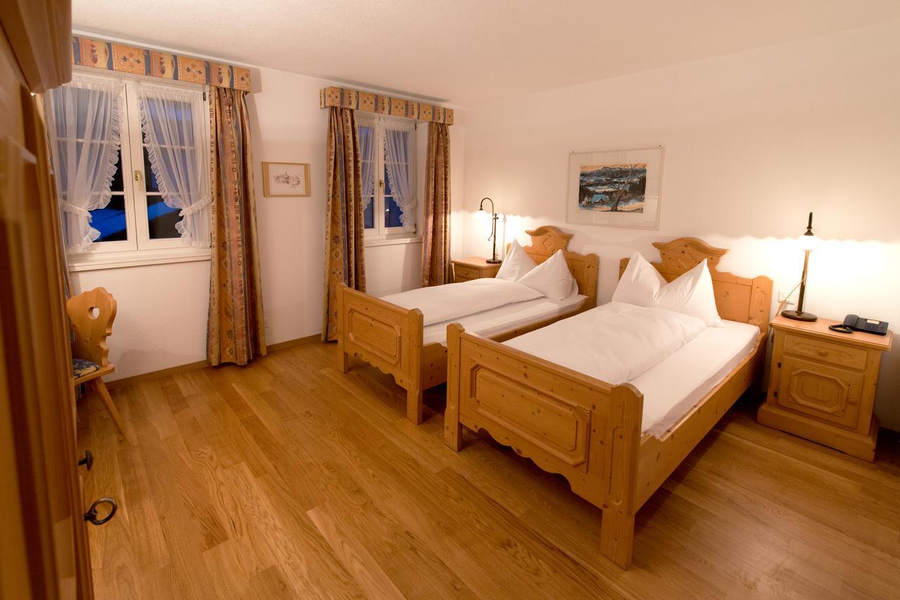 Landgasthof Zu Den Drei Sternen Brunegg Room photo