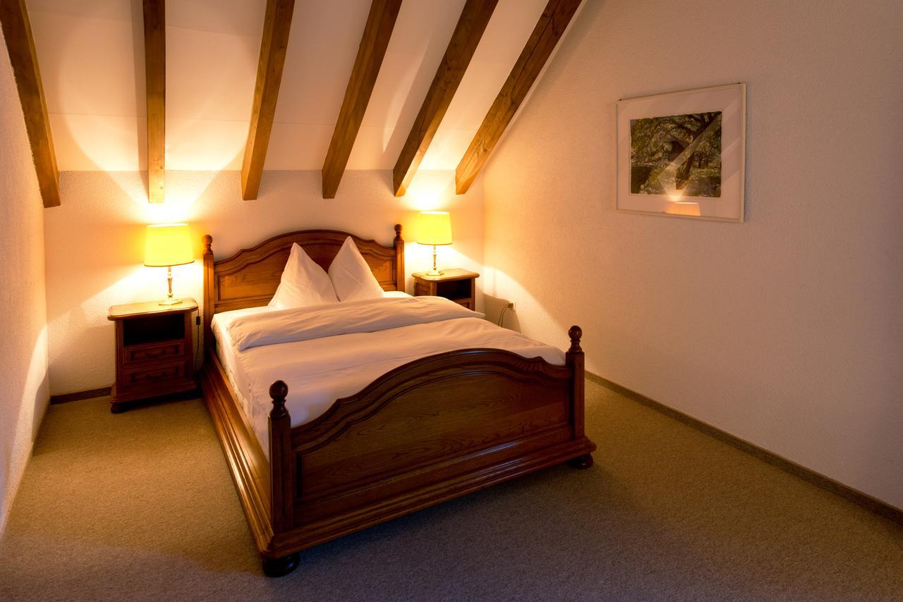 Landgasthof Zu Den Drei Sternen Brunegg Room photo