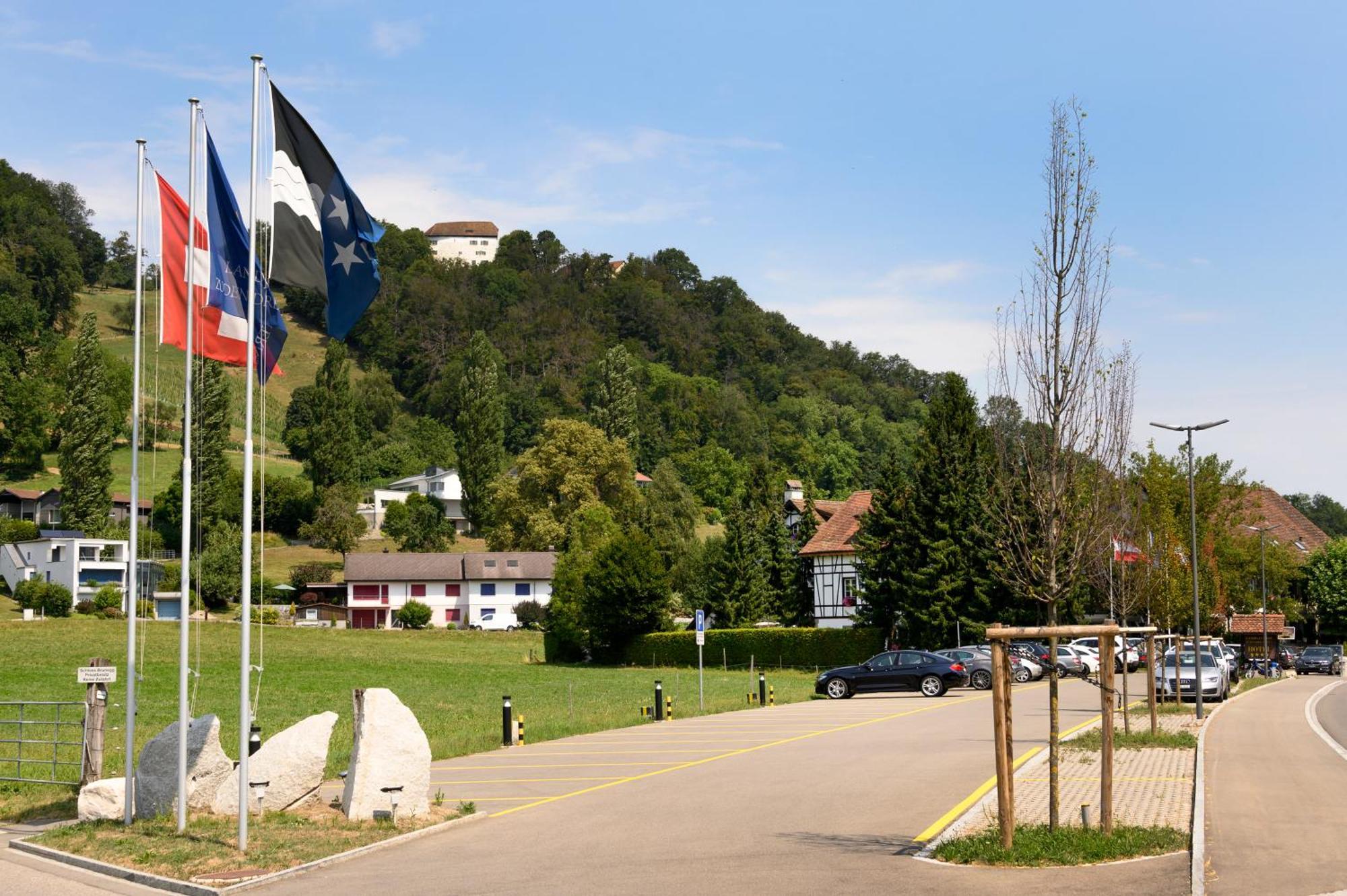 Landgasthof Zu Den Drei Sternen Brunegg Exterior photo